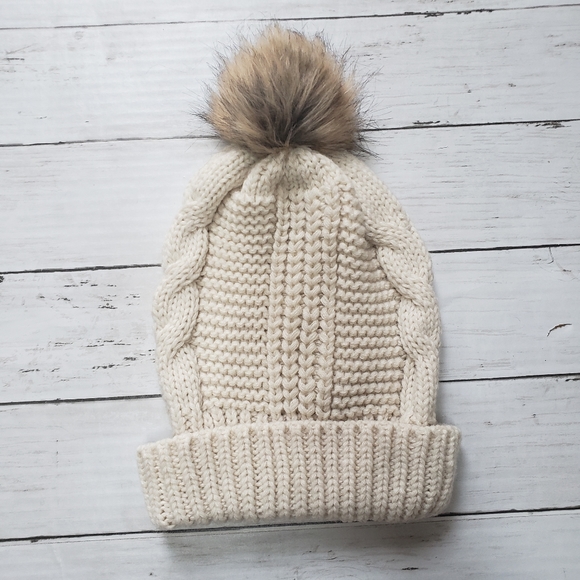 Accessories - Slouchy Fit Knit Beanie w/ Furry Pom